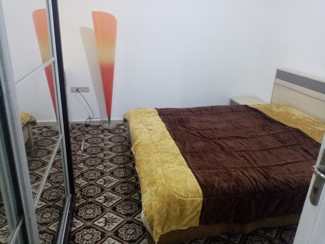 شقة مفرشة في الزرقاء مدينة الشرق